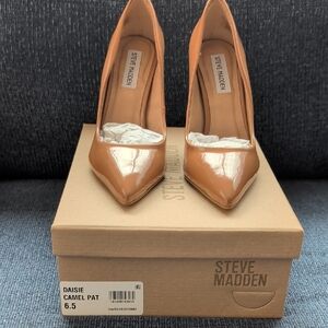 Steve Madden Camel Patent Pointed Toe Pumps
